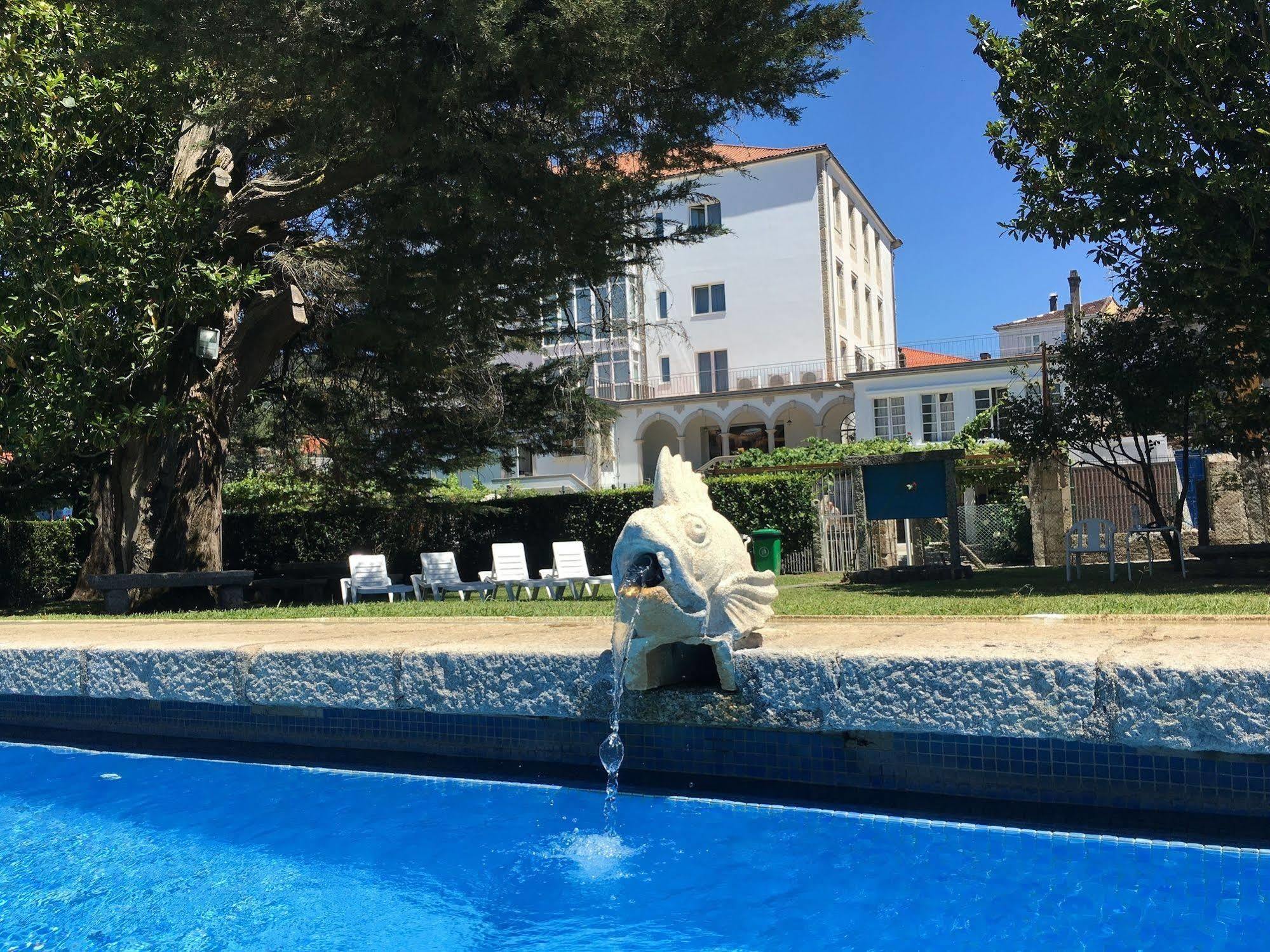 Hotel Balneario Acuña Caldas De Reis Exterior foto